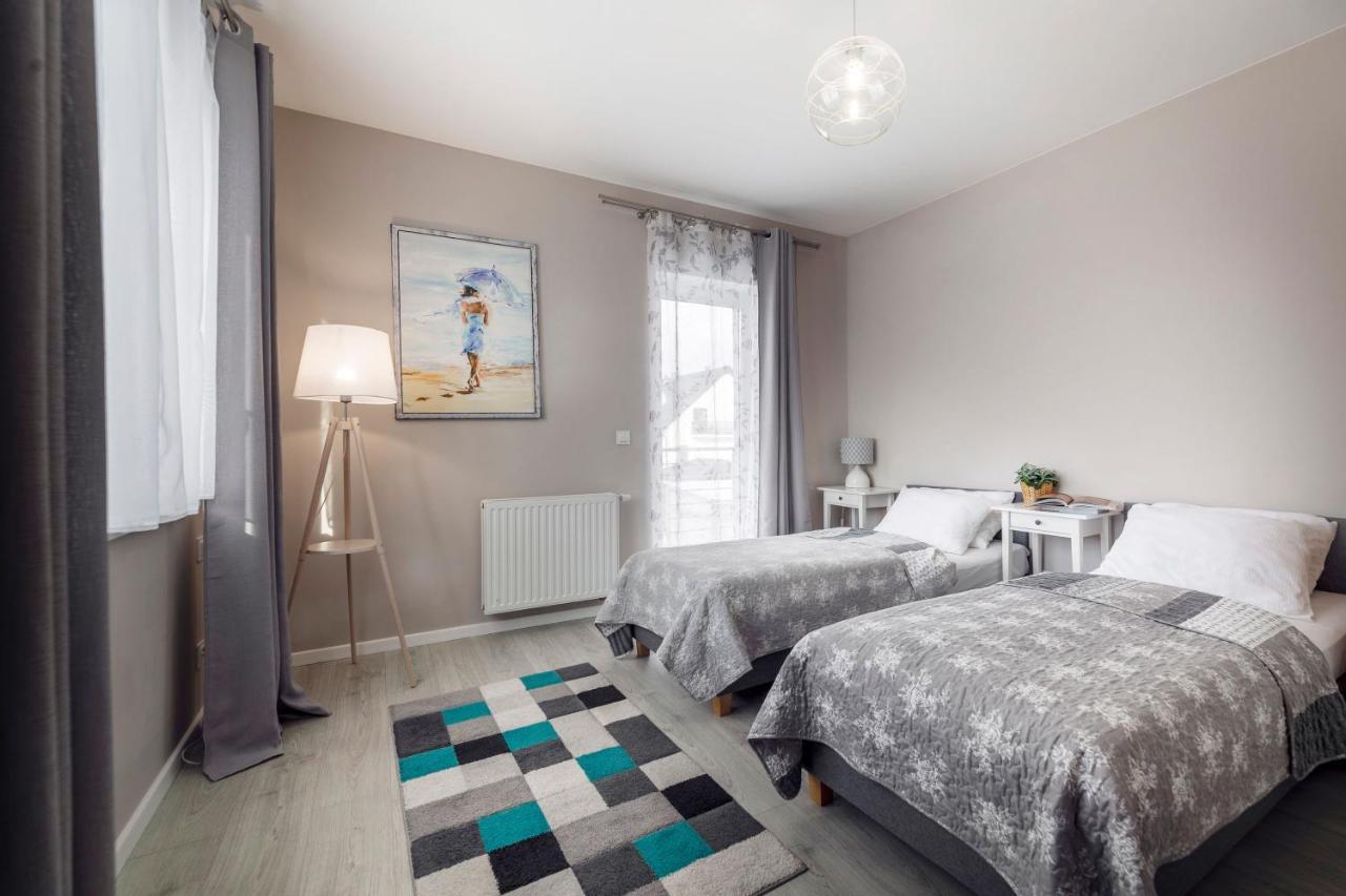 Apartamenty "La Villa" Superior II Z Dwoma Sypialniami, Balkonem, Parkingiem, Blisko Centrum 쿠도바-즈루이 외부 사진