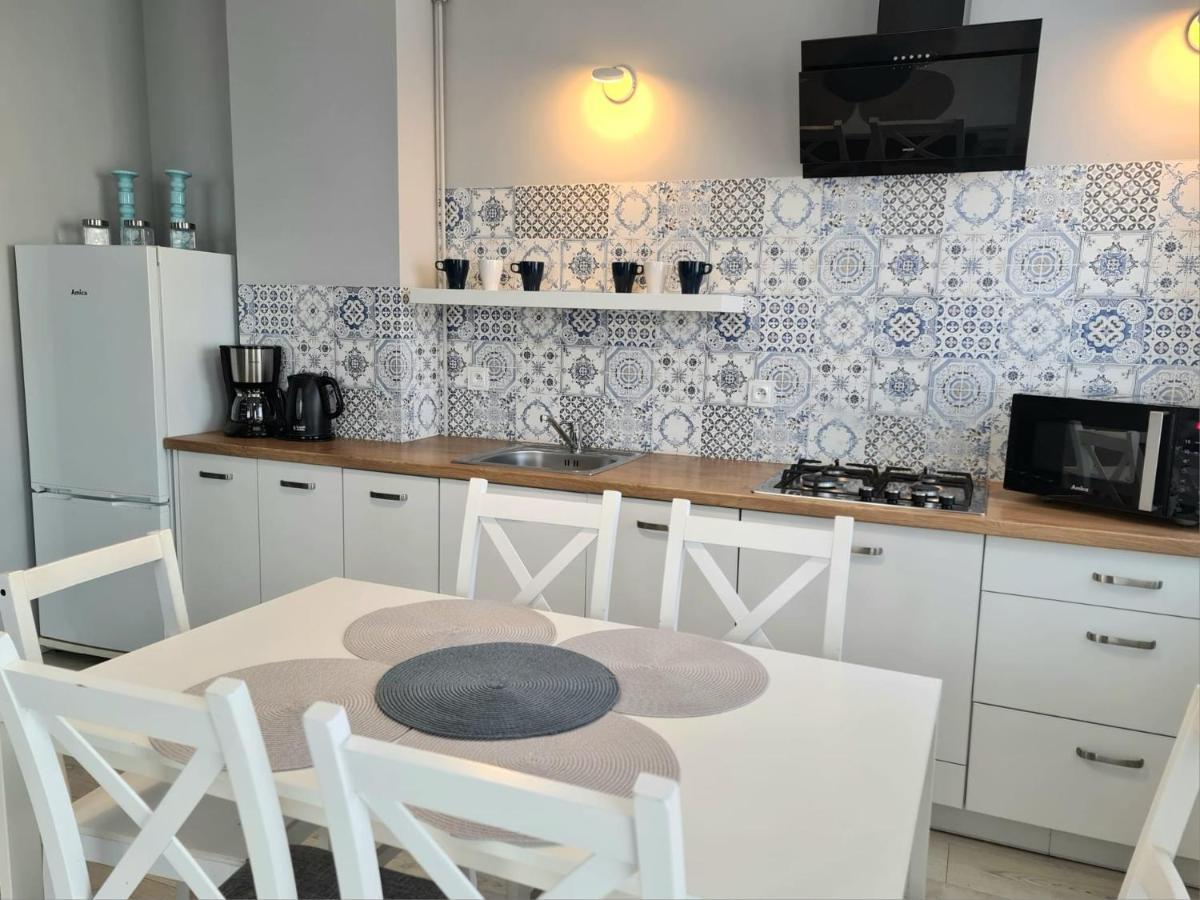 Apartamenty "La Villa" Superior II Z Dwoma Sypialniami, Balkonem, Parkingiem, Blisko Centrum 쿠도바-즈루이 외부 사진
