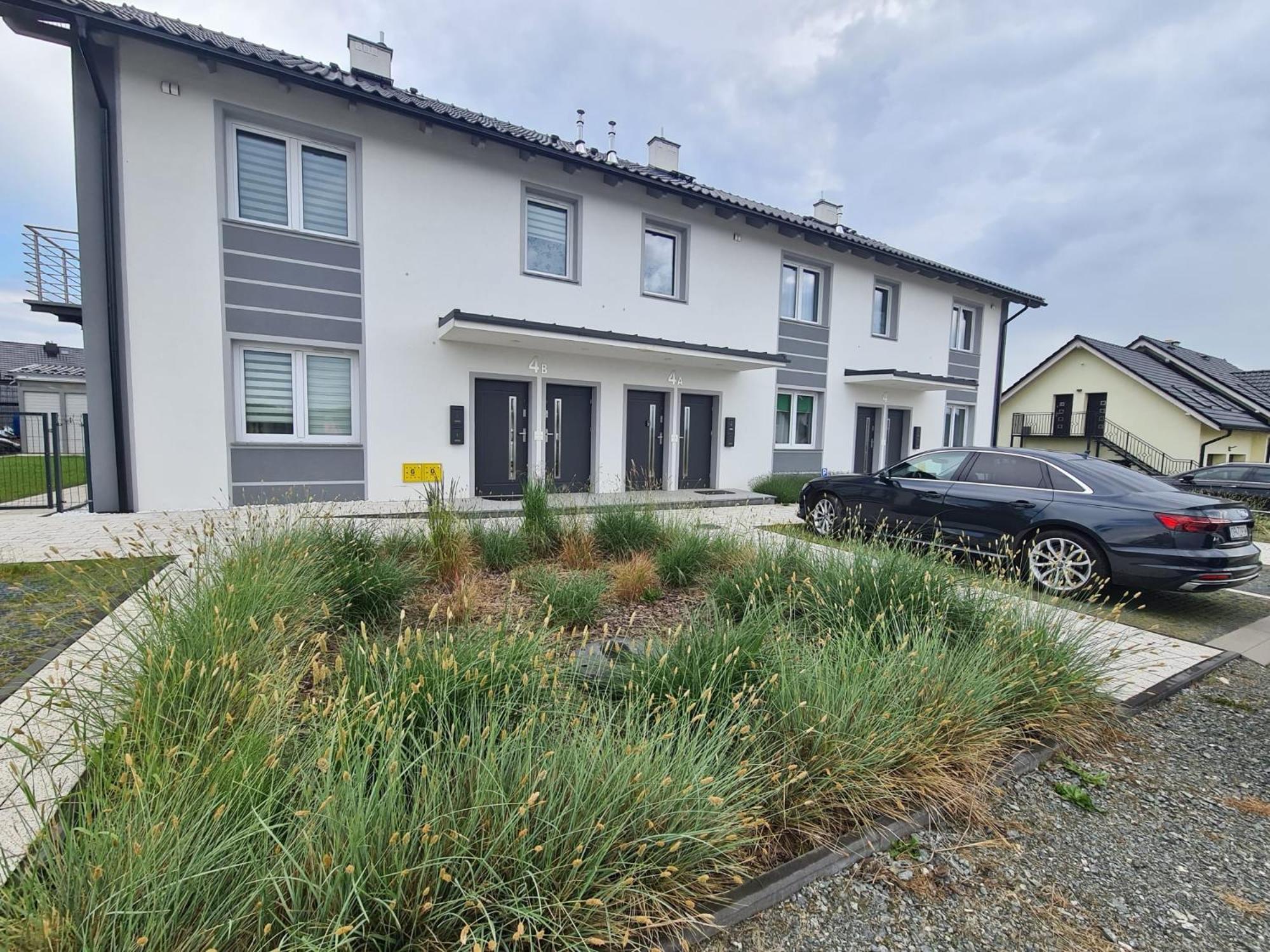 Apartamenty "La Villa" Superior II Z Dwoma Sypialniami, Balkonem, Parkingiem, Blisko Centrum 쿠도바-즈루이 외부 사진