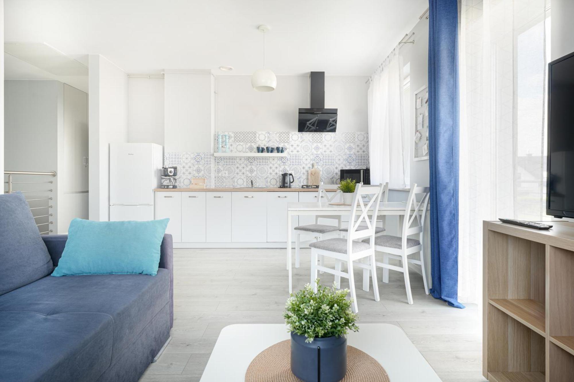 Apartamenty "La Villa" Superior II Z Dwoma Sypialniami, Balkonem, Parkingiem, Blisko Centrum 쿠도바-즈루이 외부 사진