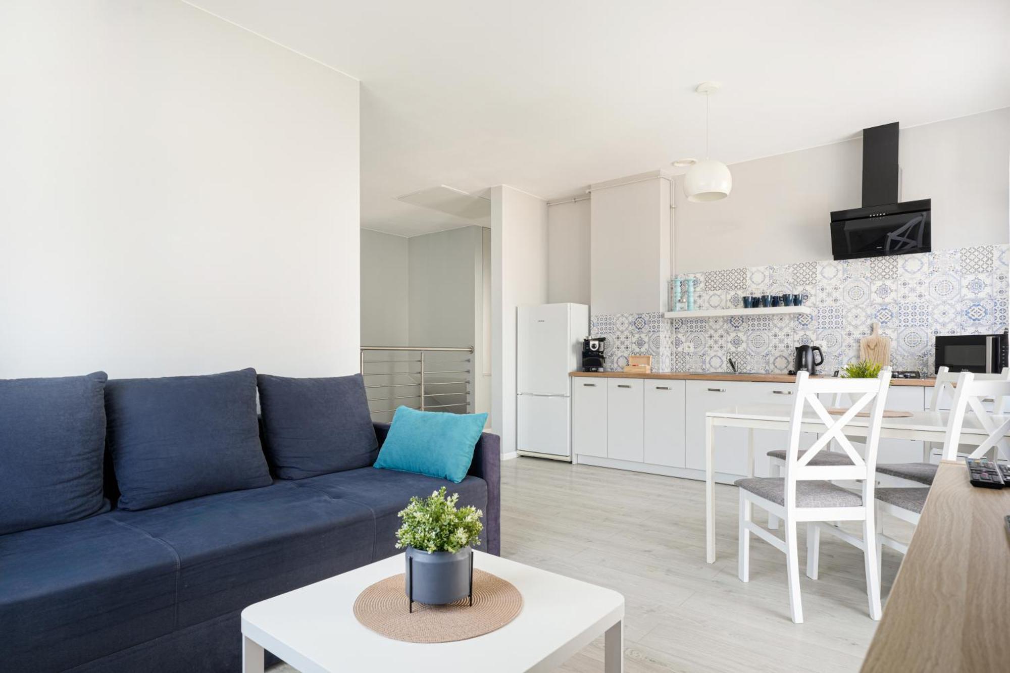 Apartamenty "La Villa" Superior II Z Dwoma Sypialniami, Balkonem, Parkingiem, Blisko Centrum 쿠도바-즈루이 외부 사진