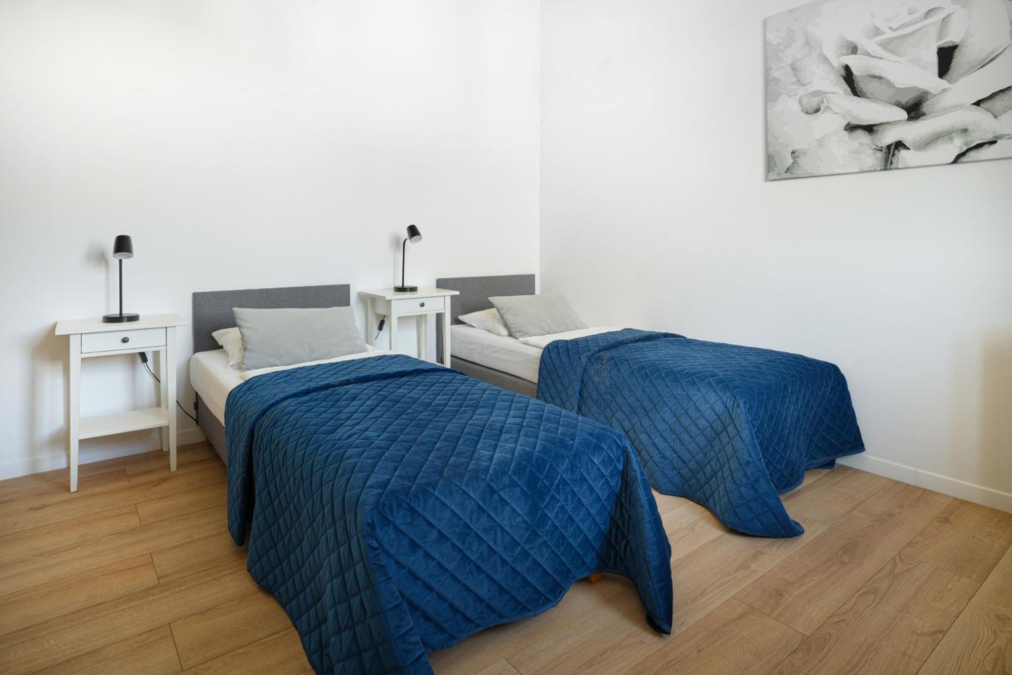 Apartamenty "La Villa" Superior II Z Dwoma Sypialniami, Balkonem, Parkingiem, Blisko Centrum 쿠도바-즈루이 외부 사진