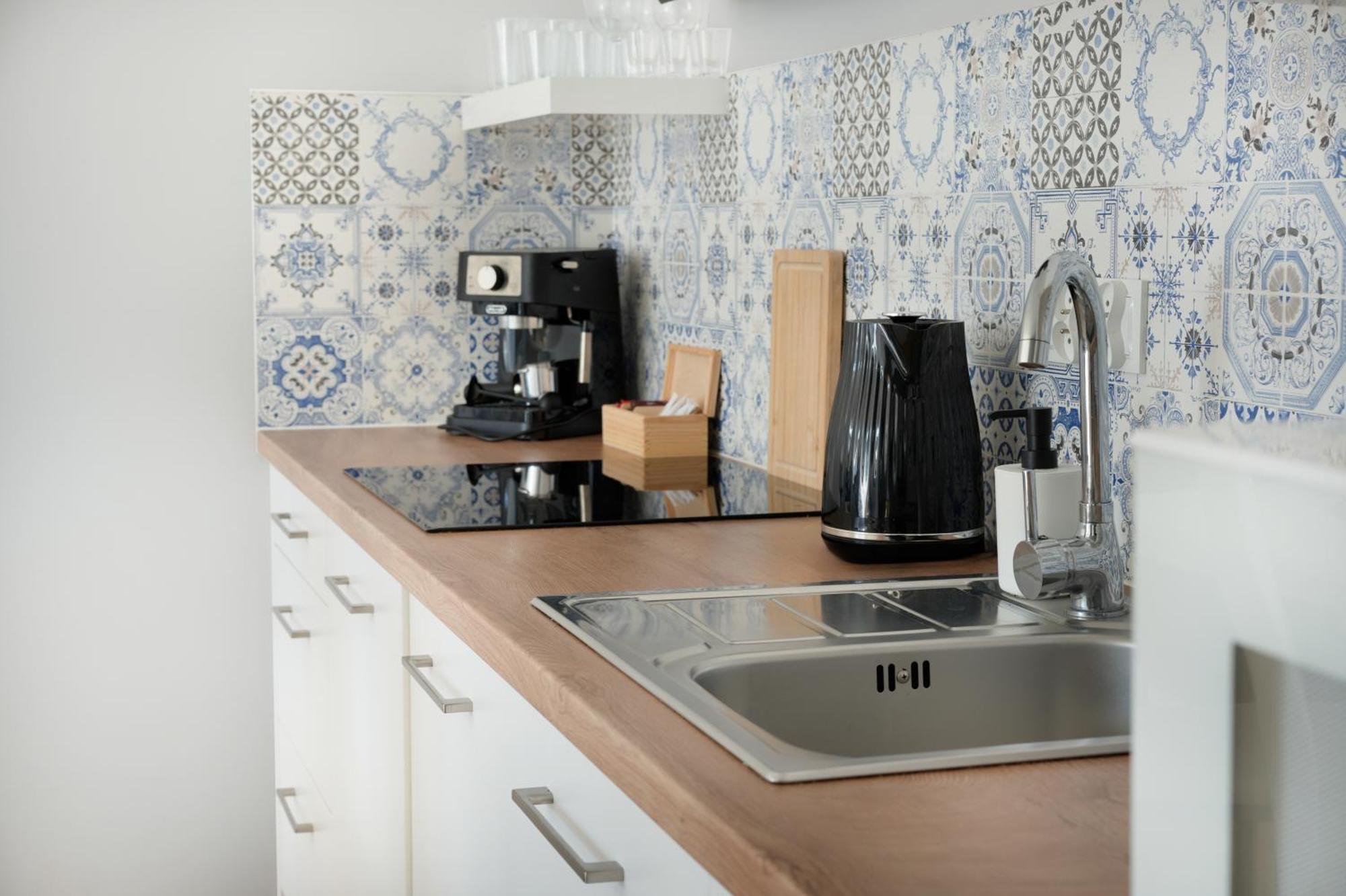 Apartamenty "La Villa" Superior II Z Dwoma Sypialniami, Balkonem, Parkingiem, Blisko Centrum 쿠도바-즈루이 외부 사진